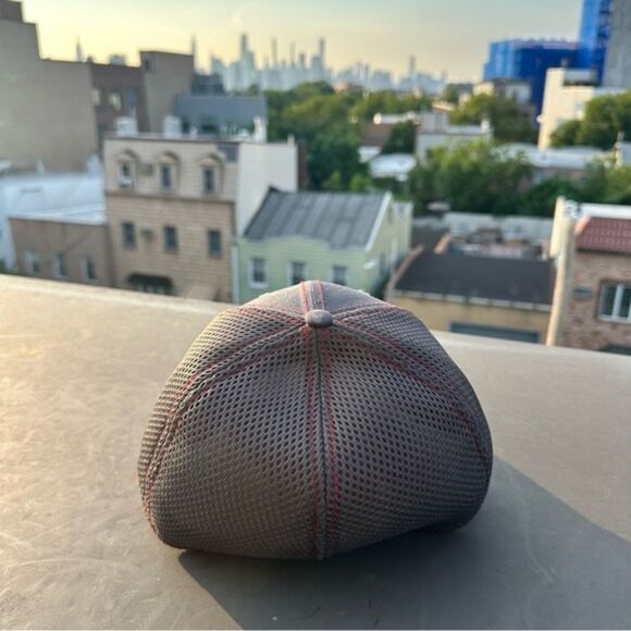 NWT Sky Quest Gray Baseball Hat size Large/XL ballcap luxury private jet mesh - Picture 2 of 3